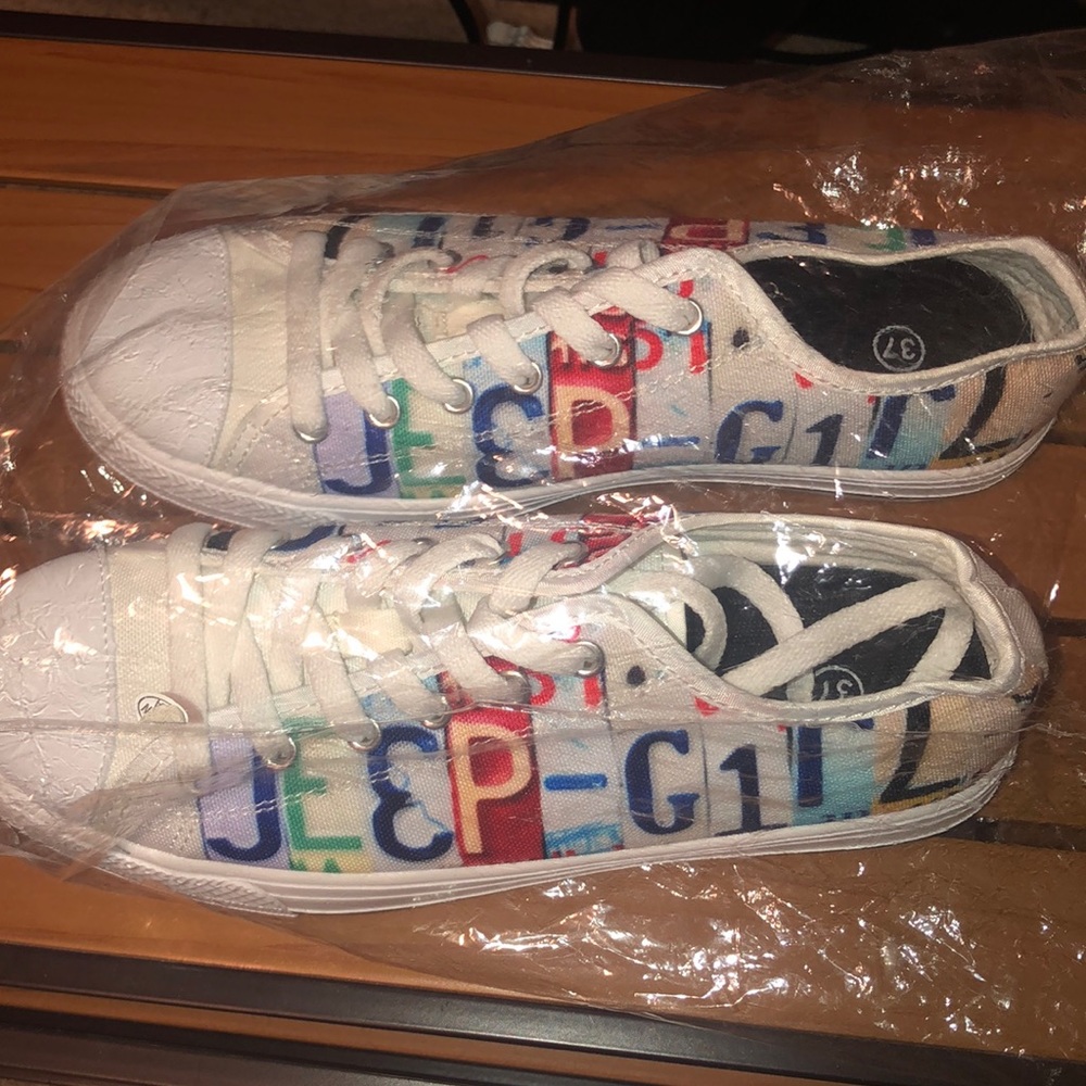 Jeep girl shoes
